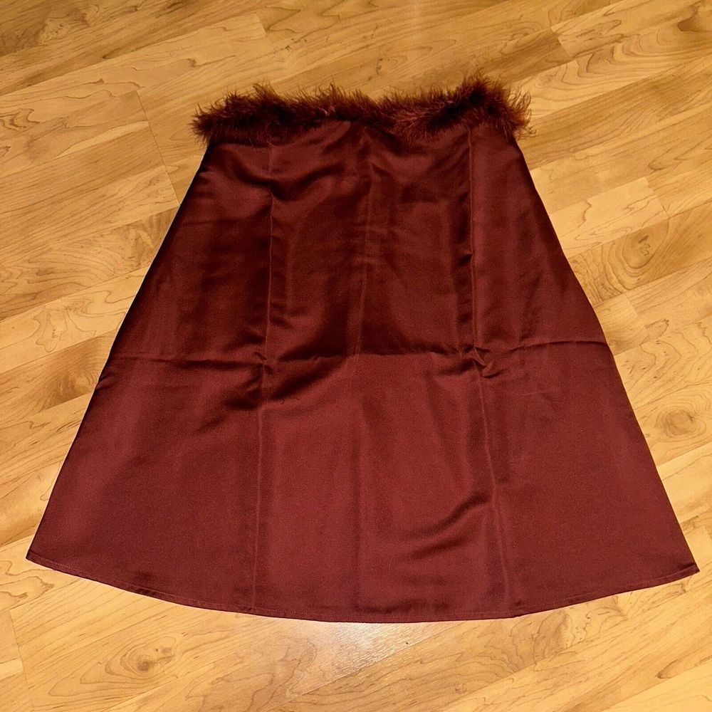 we wore what faux‎ fur strapless satin dress Size 6 - Picture 7 of 9